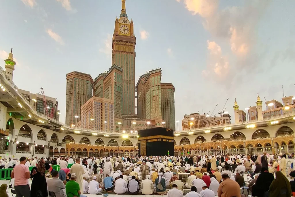 12 Nights 4 Star August Umrah Package